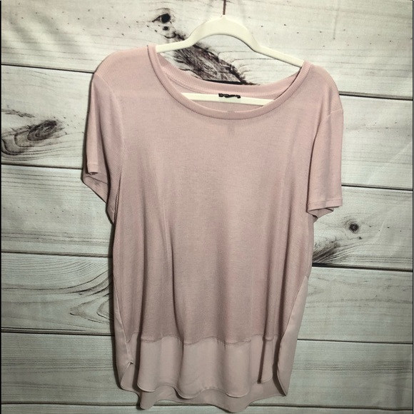 Express Tops - ⚡️NWOT⚡️ Express Scoop Neck Shirt